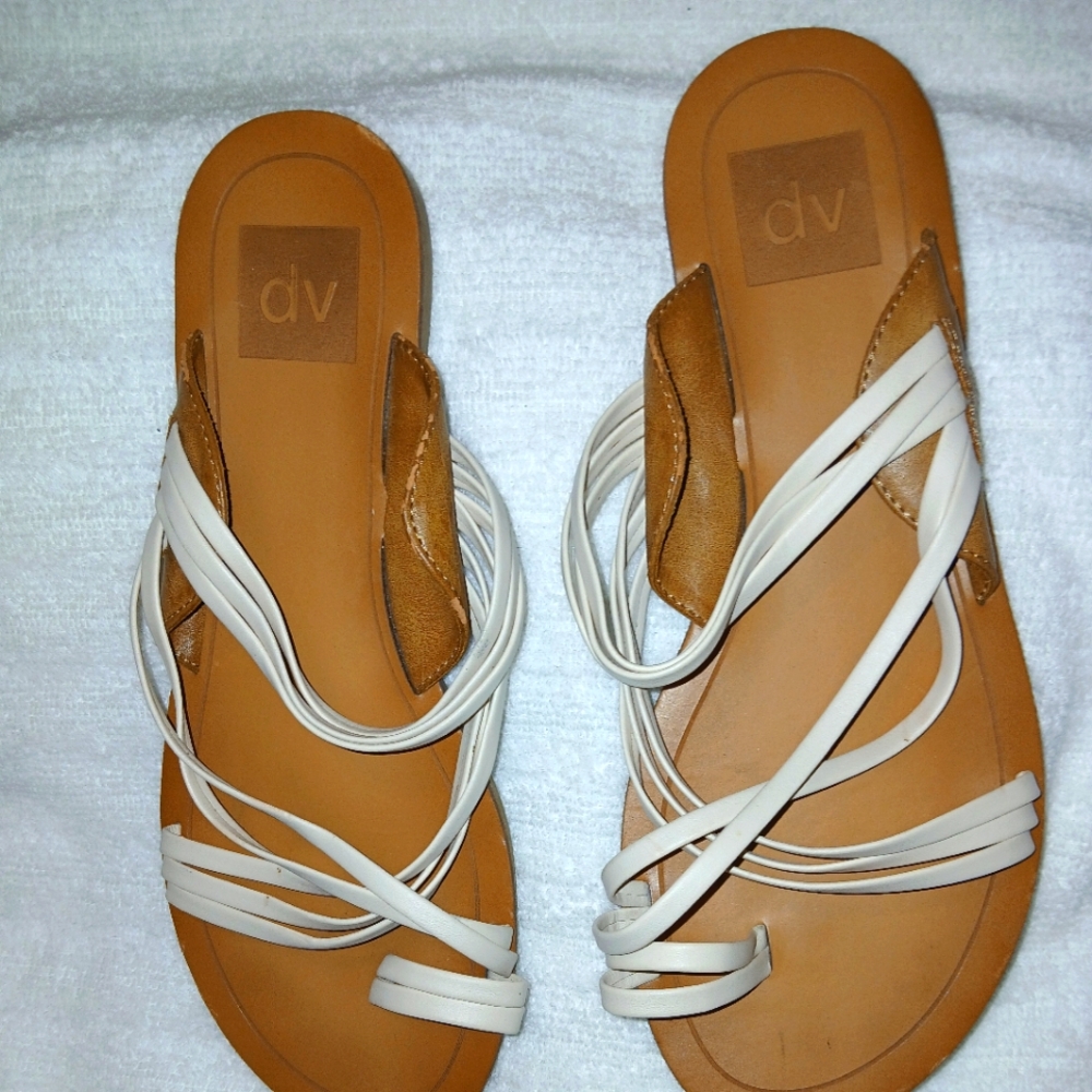 DV sandals